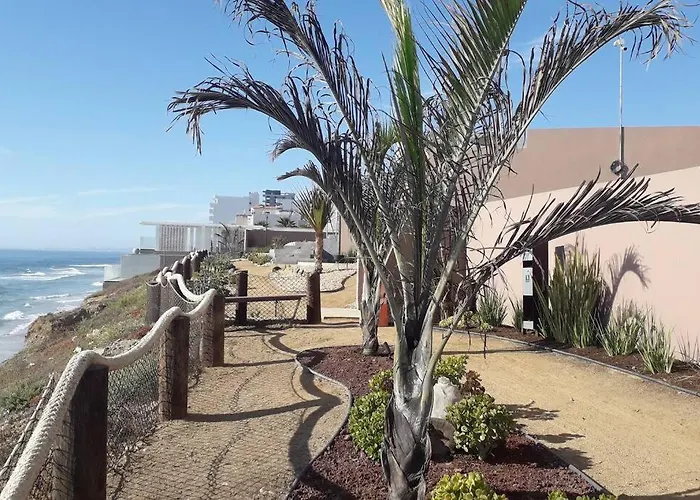 Luxury Beach Condo With Pool